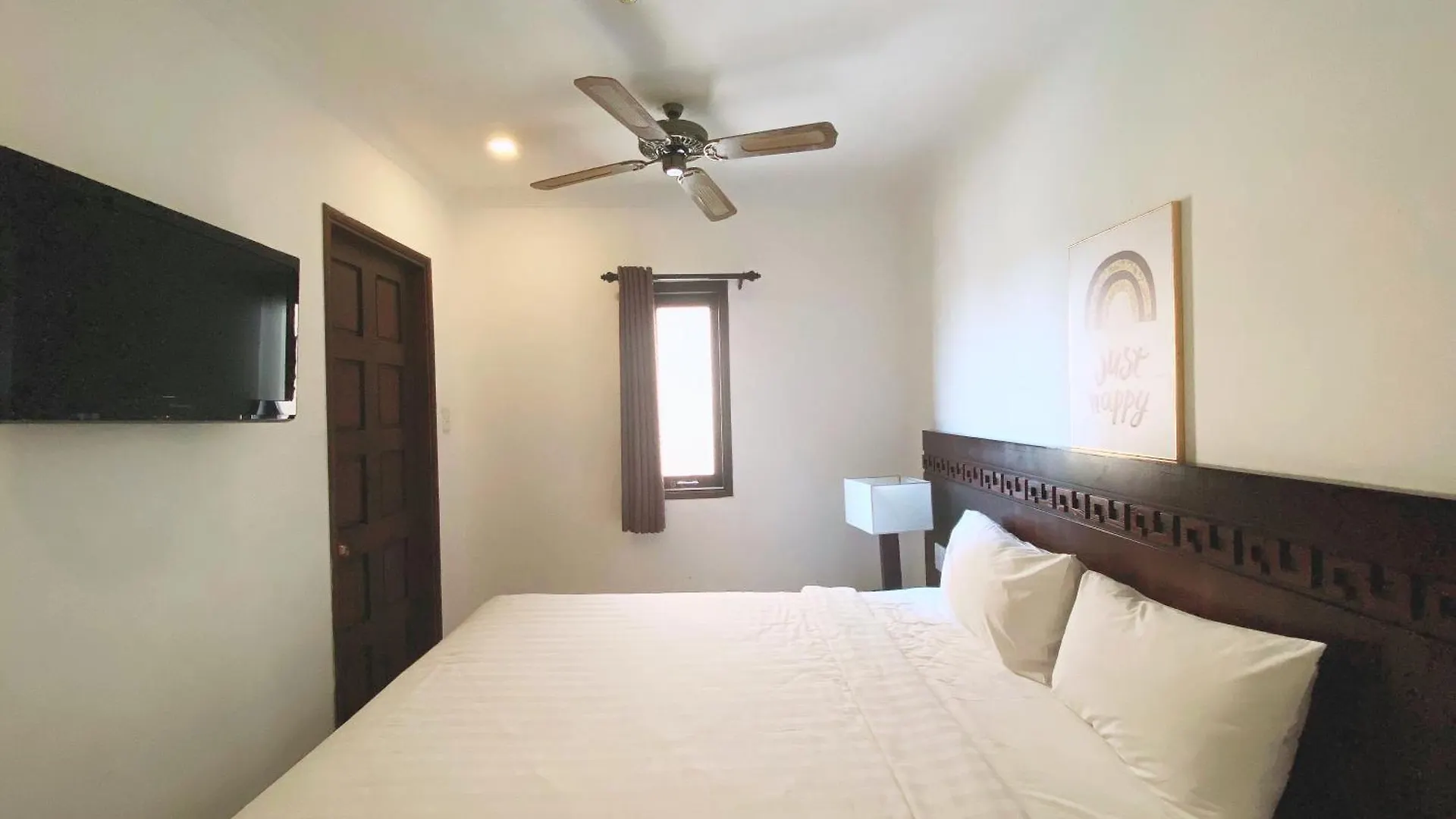 Zenta Sea View Hotel Da Nang
