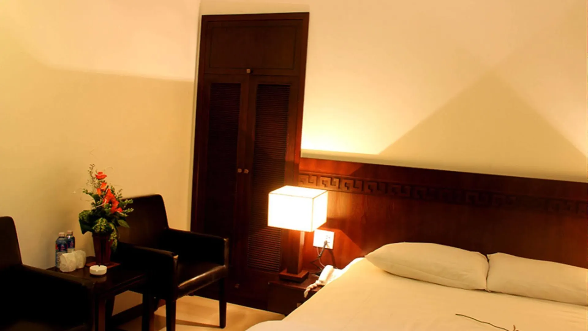 Zenta Sea View Hotel Da Nang