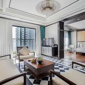 https://potique-hotel.nhatrangbesthotels.com